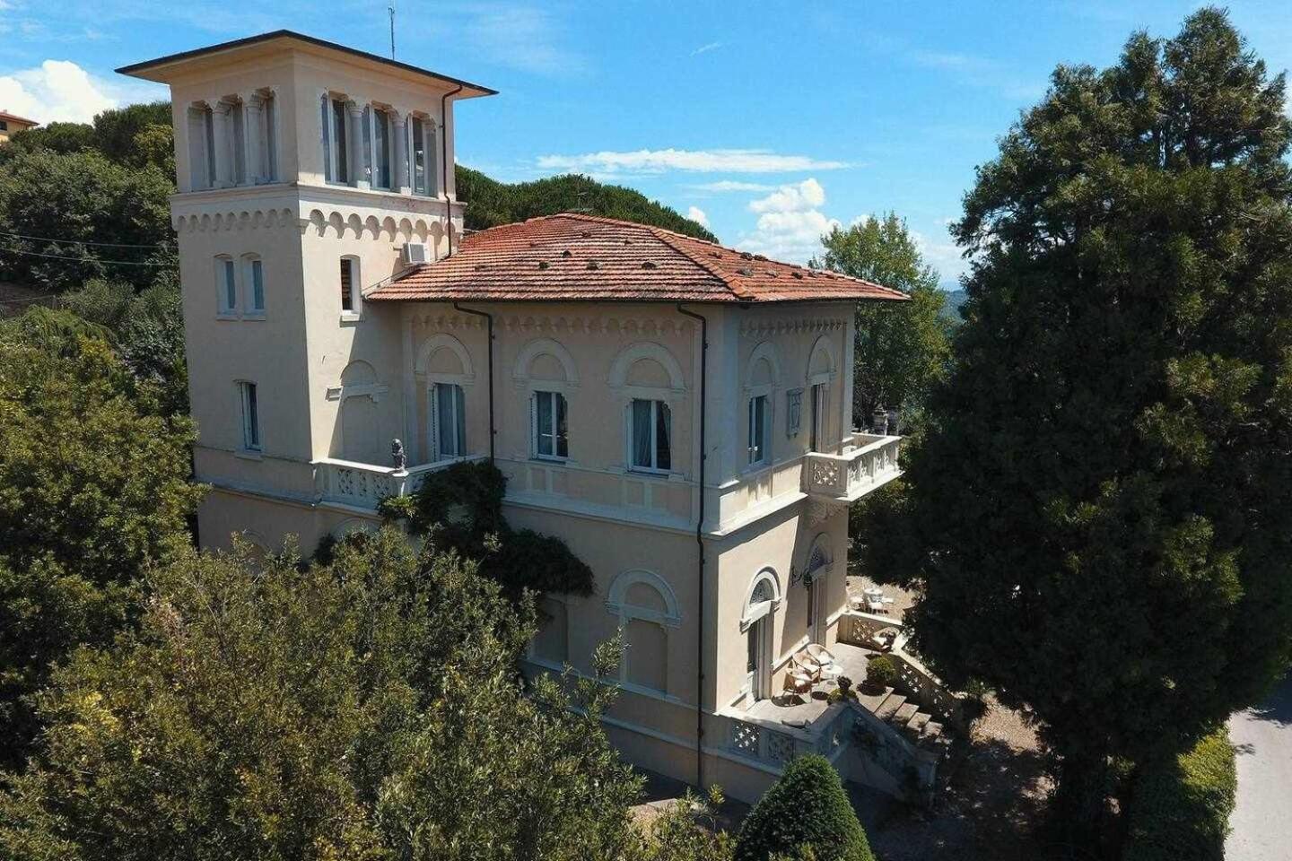 Villa La Moresca Relais De Charme B&B Montecatini Alto (Adults Only) Room photo
